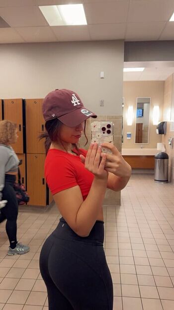 Full leaked Camilayfit page private onlyfans photo