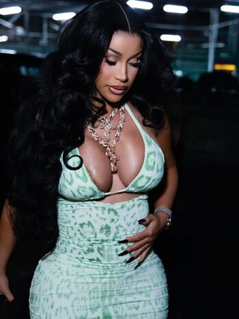Full leaked Cardi b private onlyfans photo