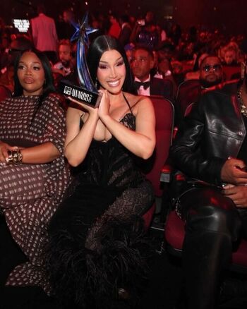 Full leaked Cardi b private onlyfans photo