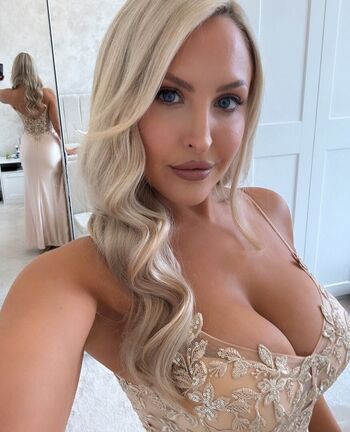 Full leaked Emma jones private onlyfans photo
