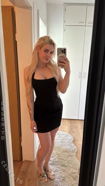 Full leaked Feliz r nicole private onlyfans photo
