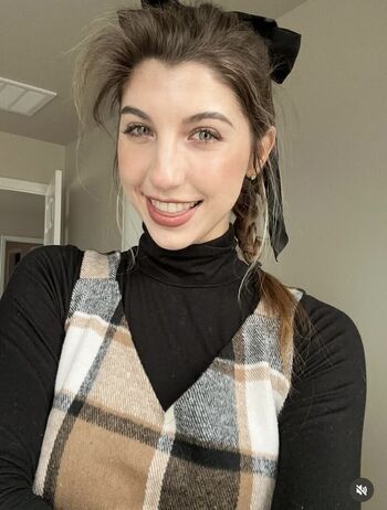 Full leaked Frivolousfox asmr private onlyfans photo