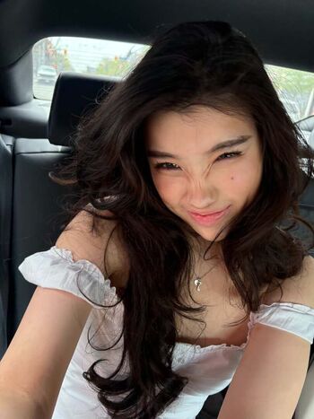 Full leaked Hannahkae private onlyfans photo