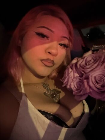 Full leaked Iluvfatitties private onlyfans photo