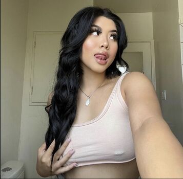 Full leaked Kayla vy private onlyfans photo