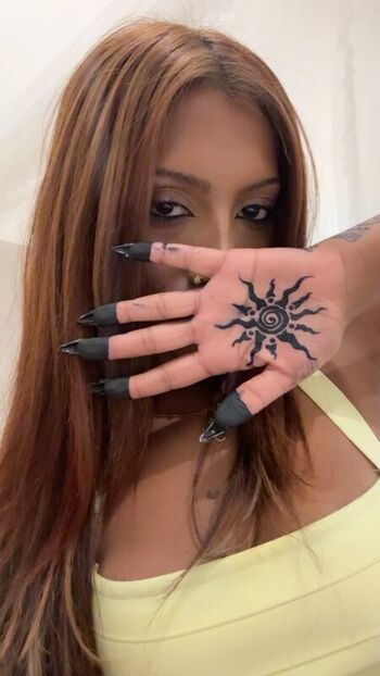 Full leaked Lara raj private onlyfans photo