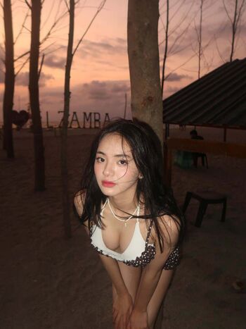 Full leaked Lyndin daphne cruz private onlyfans photo