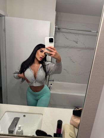 Mary Yousefi