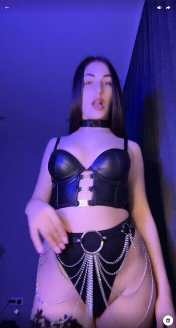 Full leaked Matilda  m darya private onlyfans photo