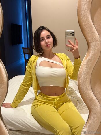Full leaked Monamity private onlyfans photo