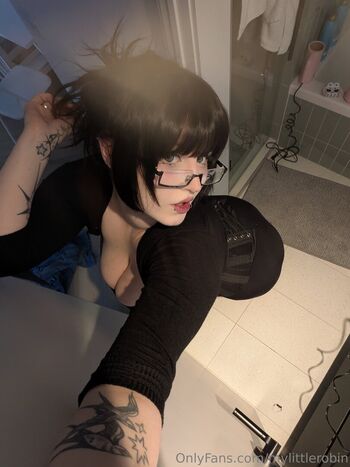 Full leaked Mylittlerobin private onlyfans photo