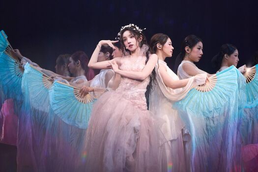 Full leaked Song yuqi private onlyfans photo