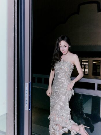 Full leaked Womenk pop page private onlyfans photo