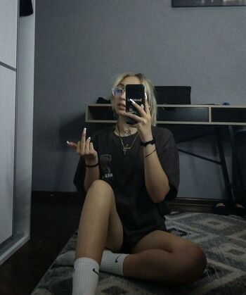 Full leaked Zuzxva private onlyfans photo